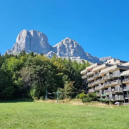Chez K&D Au Col De L'Arzelier Appartement Chateau-Bernard Buitenkant foto